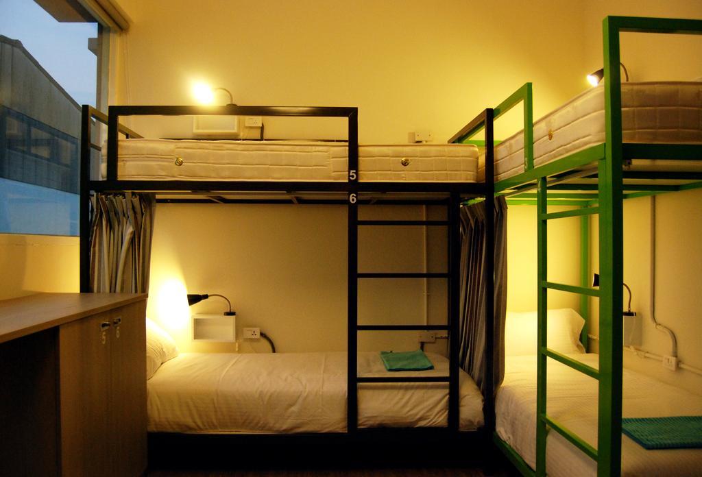 Wow Tainan Hostel ภายนอก รูปภาพ