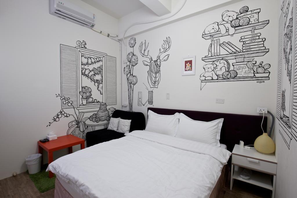 Wow Tainan Hostel ภายนอก รูปภาพ