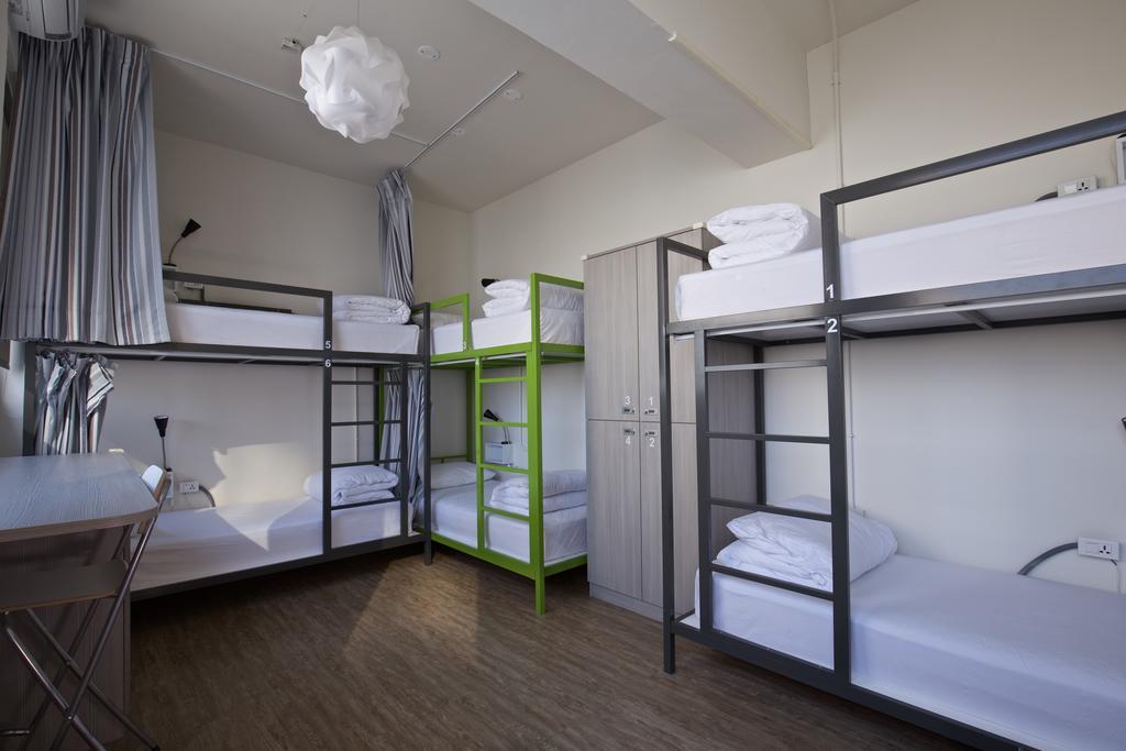 Wow Tainan Hostel ภายนอก รูปภาพ